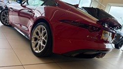 2019 (19) JAGUAR F-TYPE 3.0 Supercharged V6 R-Dynamic 2dr Auto 5875108