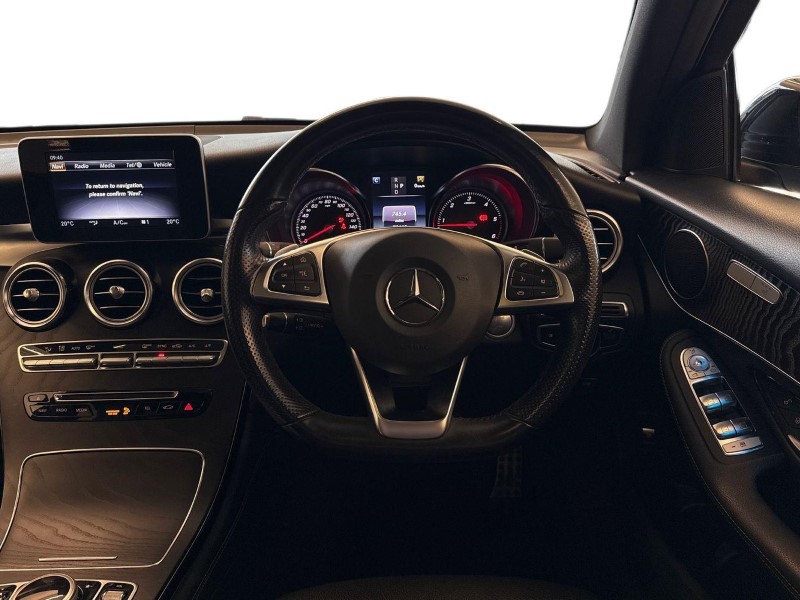 2019 (19) MERCEDES-BENZ GLC 250d 4Matic AMG Night Edition 5dr 9G-Tronic 5910819