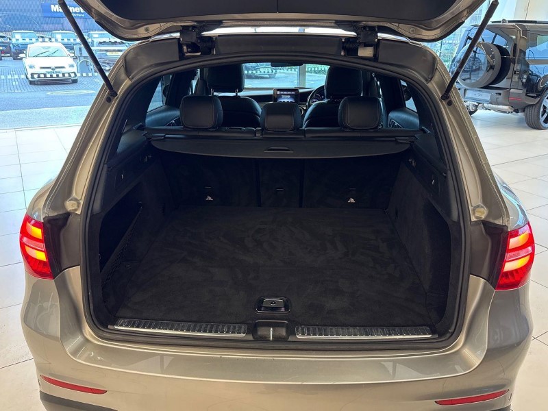 2019 (19) MERCEDES-BENZ GLC 250d 4Matic AMG Night Edition 5dr 9G-Tronic 5910814