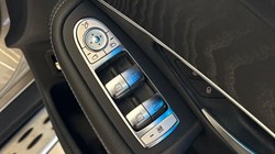2019 (19) MERCEDES-BENZ GLC 250d 4Matic AMG Night Edition 5dr 9G-Tronic 5910827
