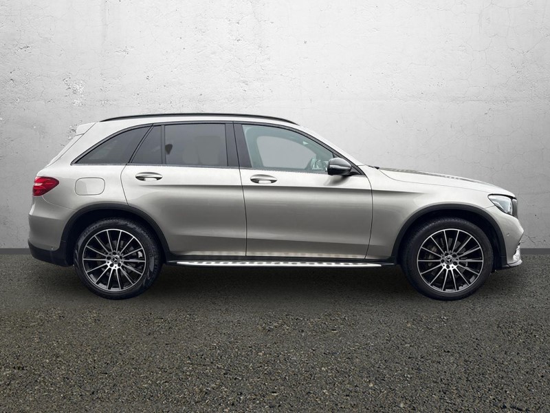 2019 (19) MERCEDES-BENZ GLC 250d 4Matic AMG Night Edition 5dr 9G-Tronic 5910809
