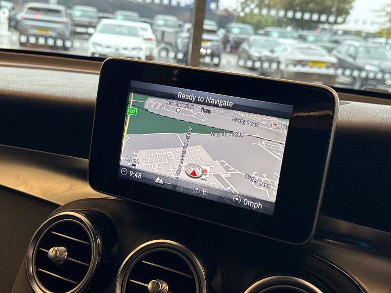 2019 (19) MERCEDES-BENZ GLC 250d 4Matic AMG Night Edition 5dr 9G-Tronic 5910815