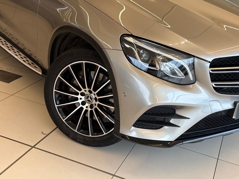 2019 (19) MERCEDES-BENZ GLC 250d 4Matic AMG Night Edition 5dr 9G-Tronic 5910844