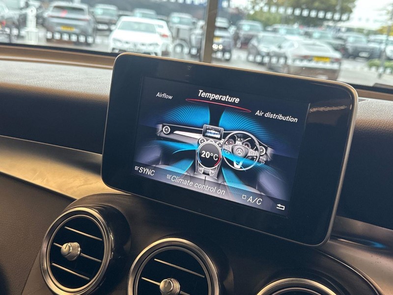2019 (19) MERCEDES-BENZ GLC 250d 4Matic AMG Night Edition 5dr 9G-Tronic 5910836