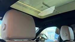 2022 (22) LAND ROVER RANGE ROVER VELAR 2.0 P400e R-Dynamic SE 5dr Auto 5857639