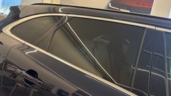2022 (22) JAGUAR F-PACE 2.0 D200 R-Dynamic SE 5dr Auto AWD 5880798