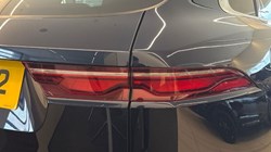 2022 (22) JAGUAR F-PACE 2.0 D200 R-Dynamic SE 5dr Auto AWD 5880794