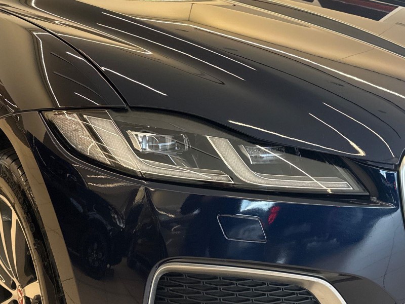 2022 (22) JAGUAR F-PACE 2.0 D200 R-Dynamic SE 5dr Auto AWD 5880765