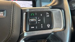 2023 (73) Discovery 3.0 D300 Dynamic HSE Commercial Auto 5888276
