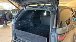 2023 (73) Discovery 3.0 D300 Dynamic HSE Commercial Auto 5888287