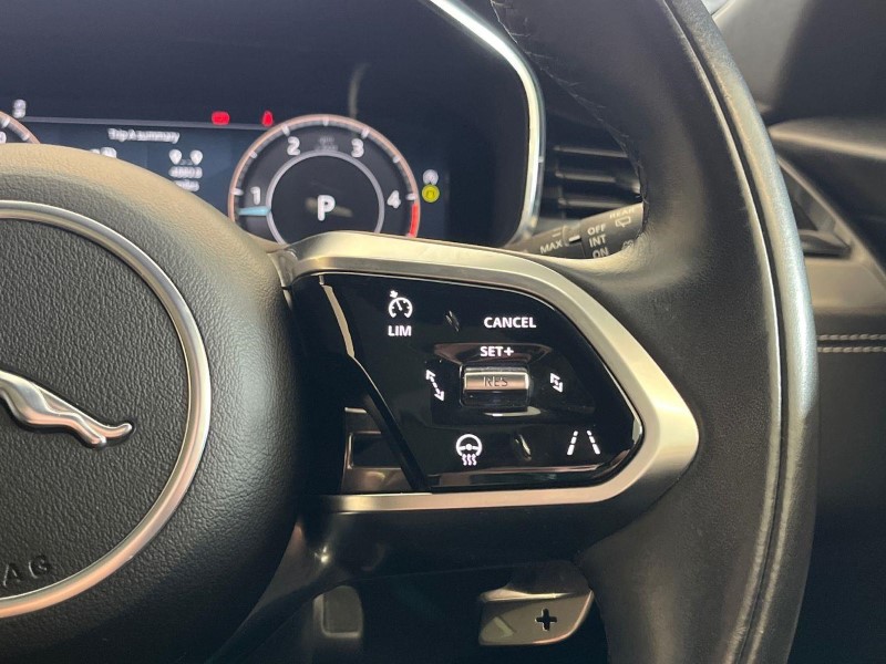 2023 (73) JAGUAR F-PACE 2.0 D200 R-Dynamic SE Black 5dr Auto AWD 5874116