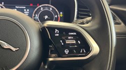 2023 (73) JAGUAR F-PACE 2.0 D200 R-Dynamic SE Black 5dr Auto AWD 5874116