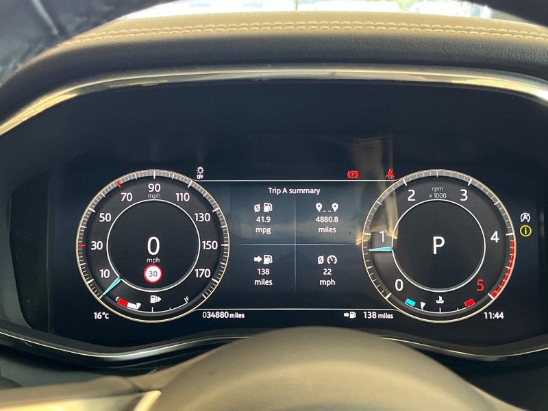 2023 (73) JAGUAR F-PACE 2.0 D200 R-Dynamic SE Black 5dr Auto AWD 5874103