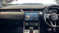 2023 (73) JAGUAR F-PACE 2.0 D200 R-Dynamic SE Black 5dr Auto AWD 5874101