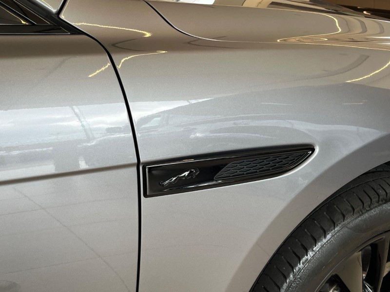 2023 (73) JAGUAR F-PACE 2.0 D200 R-Dynamic SE Black 5dr Auto AWD 5874107