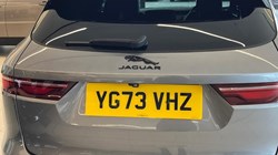 2023 (73) JAGUAR F-PACE 2.0 D200 R-Dynamic SE Black 5dr Auto AWD 5874136