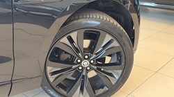 2023 (73) JAGUAR F-PACE 2.0 D200 R-Dynamic HSE Black 5dr Auto AWD 5871918