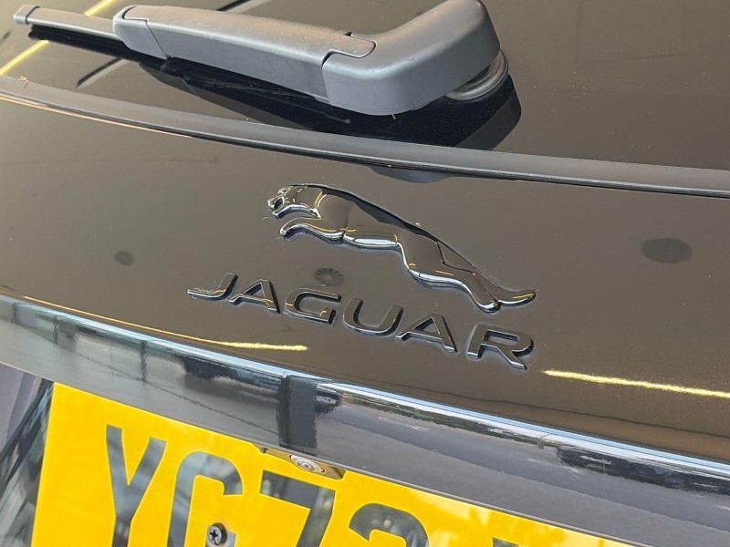 2023 (73) JAGUAR F-PACE 2.0 D200 R-Dynamic HSE Black 5dr Auto AWD 5871914