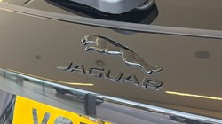 2023 (73) JAGUAR F-PACE 2.0 D200 R-Dynamic HSE Black 5dr Auto AWD 5871914