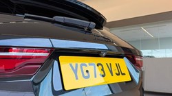 2023 (73) JAGUAR F-PACE 2.0 D200 R-Dynamic HSE Black 5dr Auto AWD 5871915