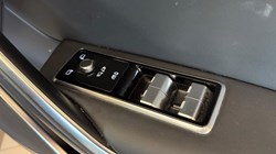 2023 (73) JAGUAR F-PACE 2.0 D200 R-Dynamic HSE Black 5dr Auto AWD 5871890