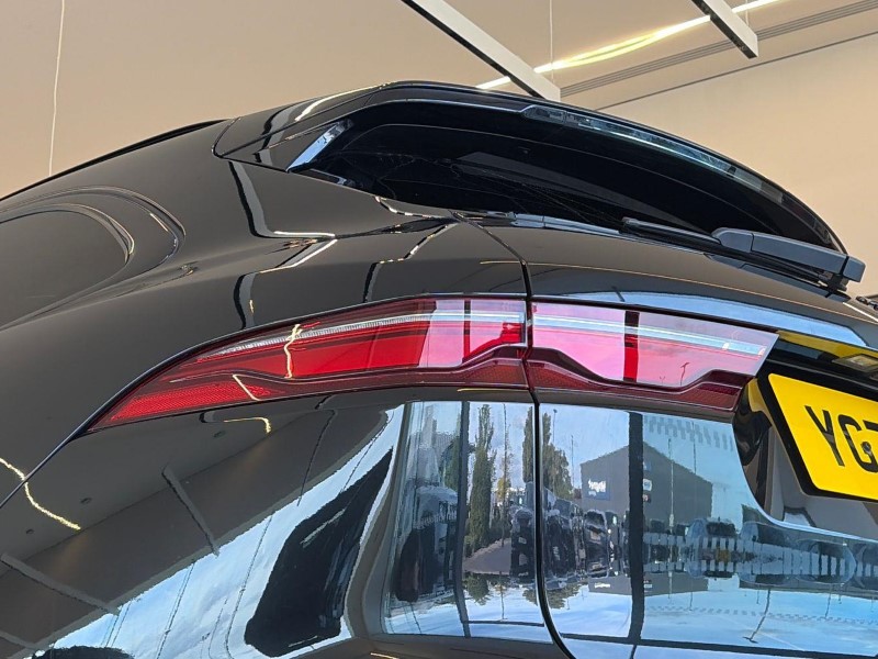 2023 (73) JAGUAR F-PACE 2.0 D200 R-Dynamic HSE Black 5dr Auto AWD 5871886