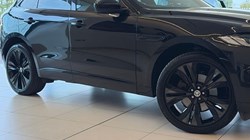 2023 (73) JAGUAR F-PACE 2.0 D200 R-Dynamic HSE Black 5dr Auto AWD 5871913