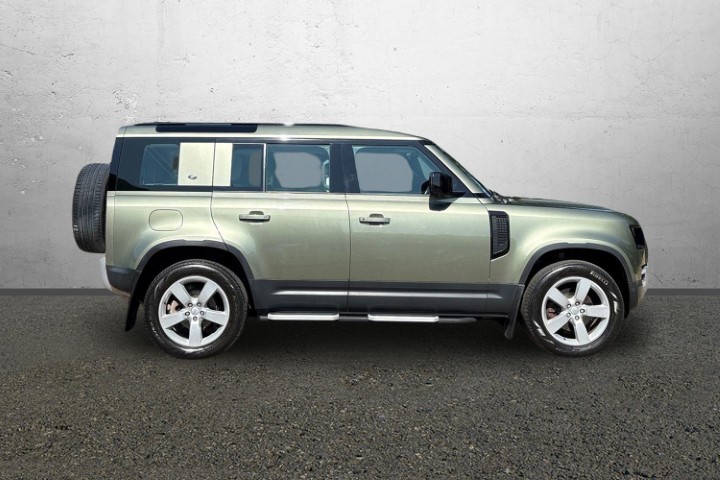 2022 (22) LAND ROVER DEFENDER 3.0 D250 HSE 110 5dr Auto 5647213