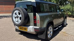 2022 (22) LAND ROVER DEFENDER 3.0 D250 HSE 110 5dr Auto 5647259