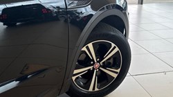 2021 (21) JAGUAR E-PACE 2.0 P200 R-Dynamic S 5dr Auto 5900152