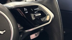 2021 (21) JAGUAR E-PACE 2.0 P200 R-Dynamic S 5dr Auto 5900134
