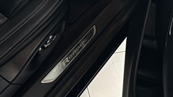 2021 (21) JAGUAR E-PACE 2.0 P200 R-Dynamic S 5dr Auto 5900142