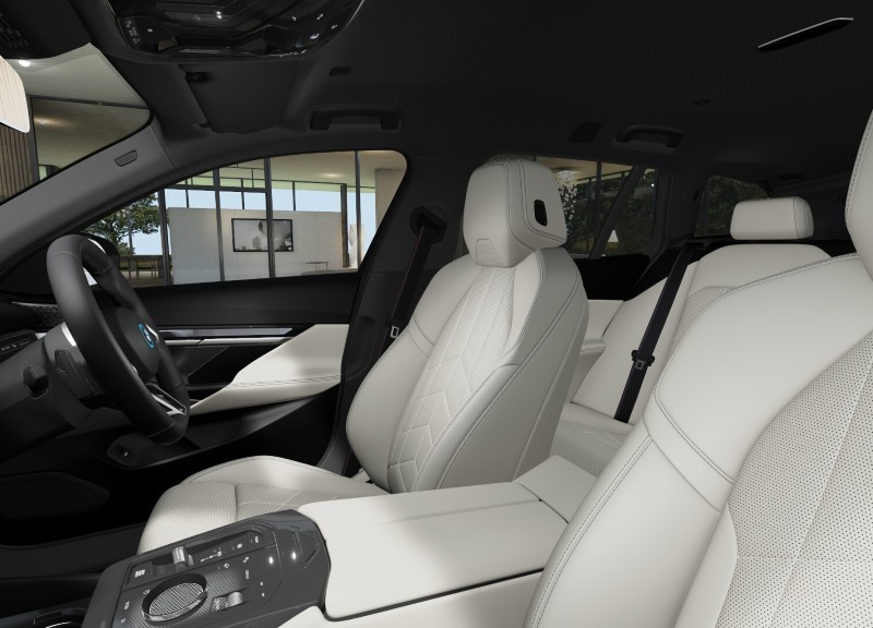 2025 (75) BMW I5 250kW eDr40 M Sport Pro 84kWh 5dr Auto Tech PLUS/22kW 4671950