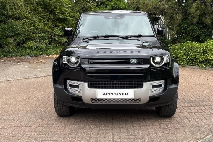 2024 (74) LAND ROVER COMMERCIAL DEFENDER 3.0 D250 Hard Top S Auto [3 Seat] 5651692