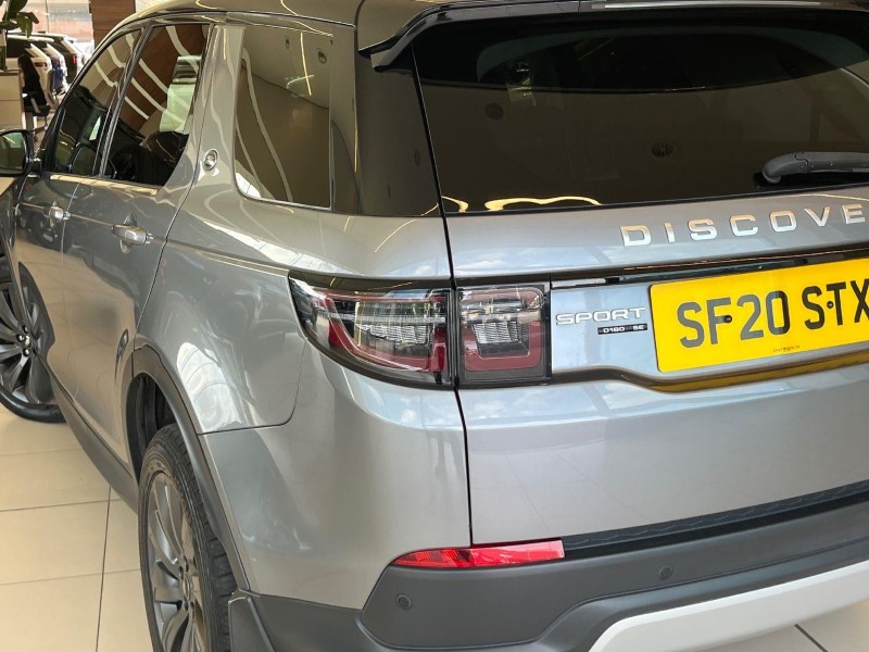 2020 (20) LAND ROVER DISCOVERY SPORT 2.0 D180 SE 5dr Auto 5871829