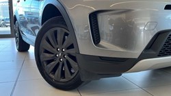 2020 (20) LAND ROVER DISCOVERY SPORT 2.0 D180 SE 5dr Auto 5871853