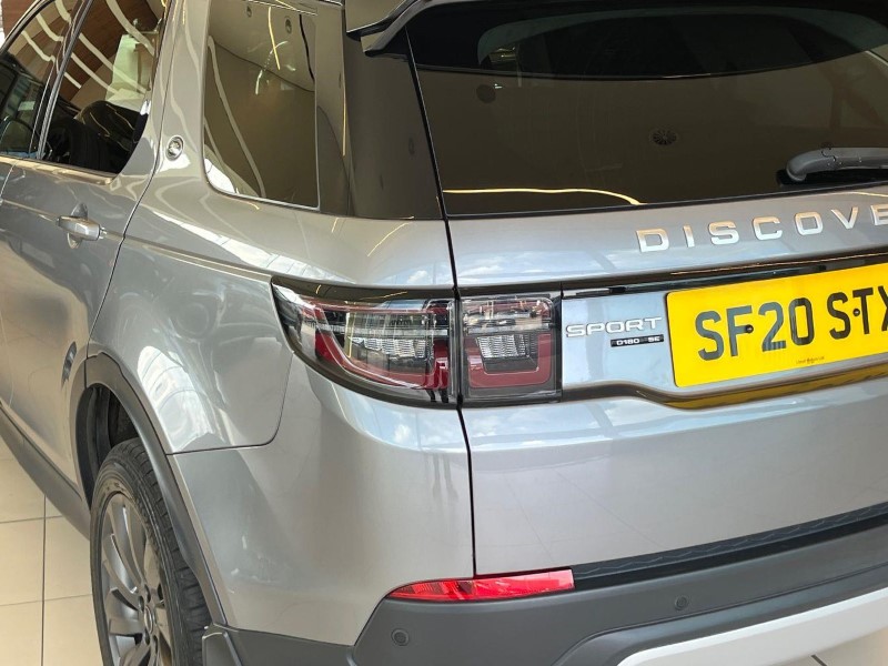 2020 (20) LAND ROVER DISCOVERY SPORT 2.0 D180 SE 5dr Auto 5871856