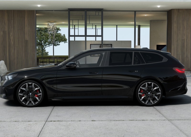  BMW 5 SERIES 530e M Sport Pro 5dr Auto [Tech Plus] 4702700