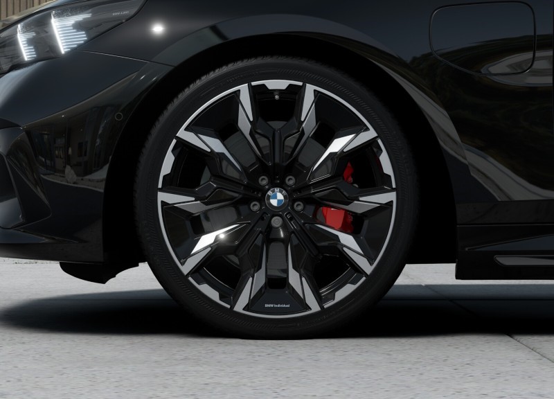  BMW 5 SERIES 530e M Sport Pro 5dr Auto [Tech Plus] 4702697