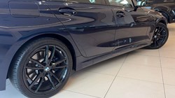 2021 (21) BMW 3 SERIES 320d MHT M Sport Pro Edition 4dr Step Auto 5901394