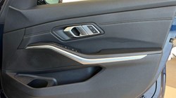 2021 (21) BMW 3 SERIES 320d MHT M Sport Pro Edition 4dr Step Auto 5901369