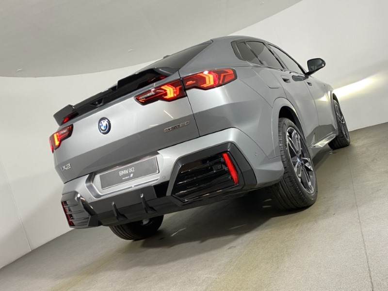  BMW iX2 150kW eDrive20 Shadow Edition 65kWh 5dr Auto 4777666