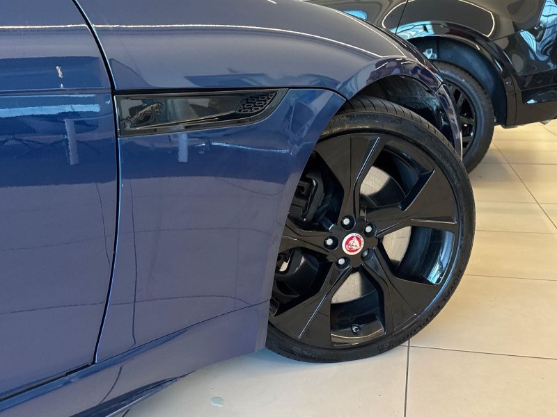 2021 (71) JAGUAR F-TYPE 5.0 P450 Supercharged V8 R-Dynamic 2dr Auto AWD 5882105
