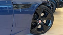 2021 (71) JAGUAR F-TYPE 5.0 P450 Supercharged V8 R-Dynamic 2dr Auto AWD 5882105