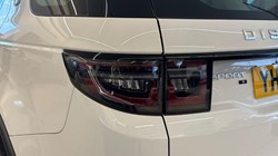 2020 (20) LAND ROVER DISCOVERY SPORT 2.0 D150 S 5dr Auto 5875372