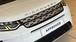2020 (20) LAND ROVER DISCOVERY SPORT 2.0 D150 S 5dr Auto 5875393