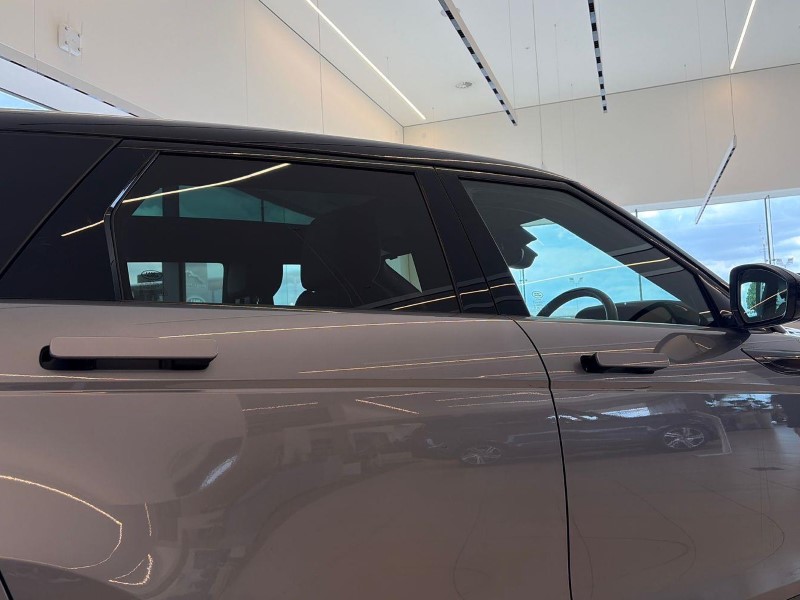 2022 (72) LAND ROVER RANGE ROVER EVOQUE 2.0 D200 Evoque Edition 5dr Auto 5878804