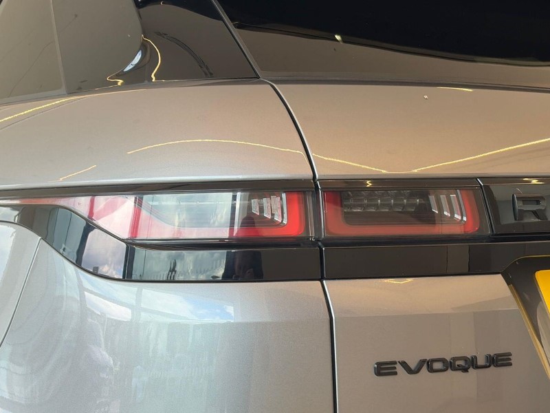 2022 (72) LAND ROVER RANGE ROVER EVOQUE 2.0 D200 Evoque Edition 5dr Auto 5878769