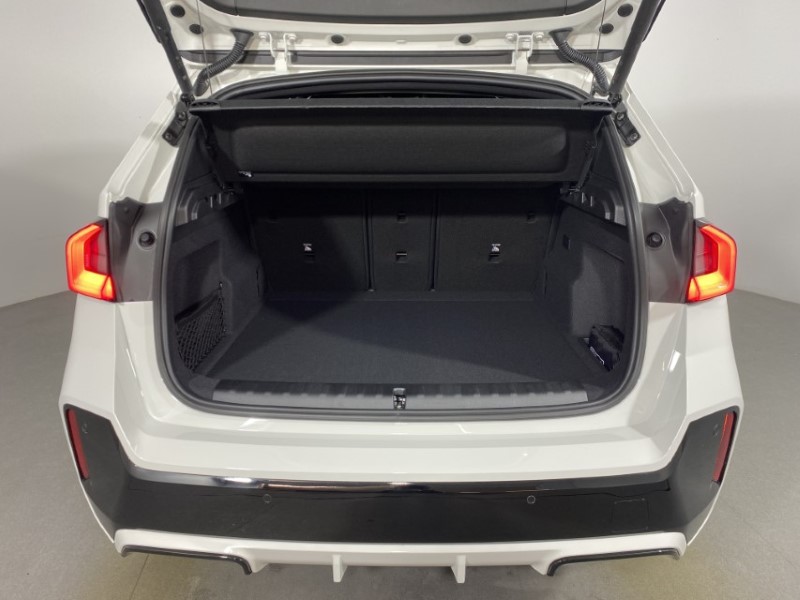  BMW iX1 150kW eDrive20 Shadow Edition 65kWh 5dr Auto 4881166