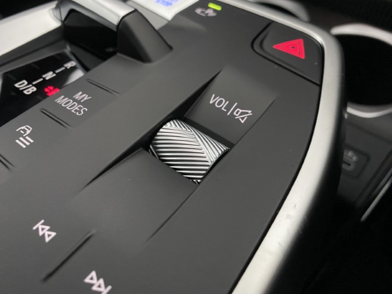  BMW iX1 150kW eDrive20 Shadow Edition 65kWh 5dr Auto 4881159